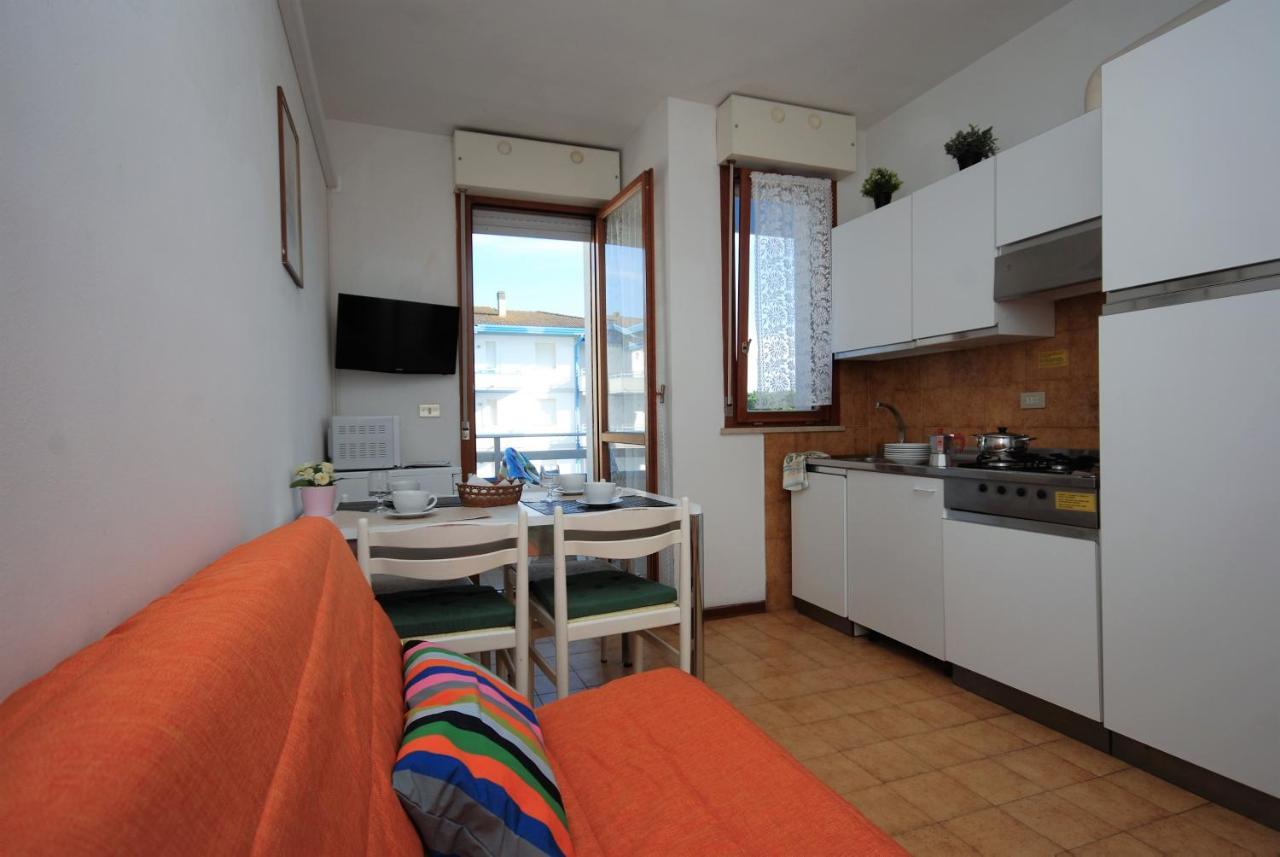 Althea Apartamento Lignano Sabbiadoro Exterior foto